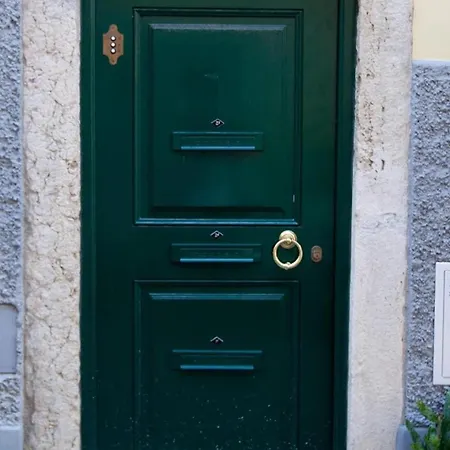 With One Bedroom In Lisboa, With Wonderful City View, Balcony And W... Daire