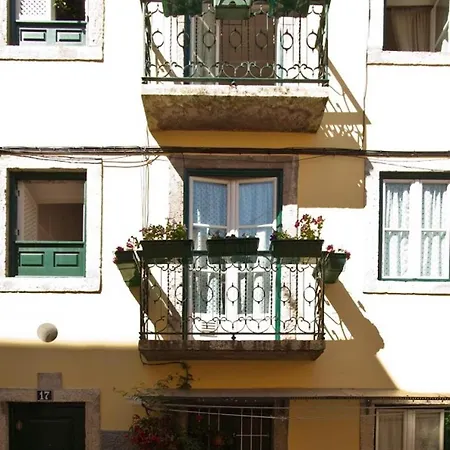 With One Bedroom In Lisboa, With Wonderful City View, Balcony And W... * Lisboa