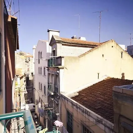 With One Bedroom In Lisboa, With Wonderful City View, Balcony And W... Daire *