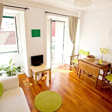 With One Bedroom In Lisboa, With Wonderful City View, Balcony And W... Daire