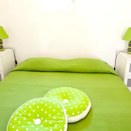 With One Bedroom In Lisboa, With Wonderful City View, Balcony And W... Daire *