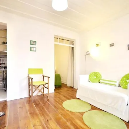 With One Bedroom In Lisboa, With Wonderful City View, Balcony And W...