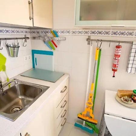 With One Bedroom In Lisboa, With Wonderful City View, Balcony And W... Lisboa